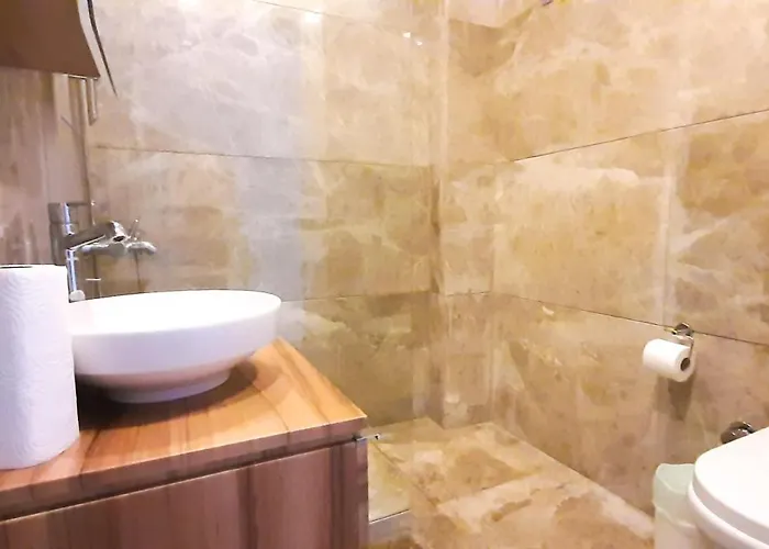 Private With Pool And Garden Villa