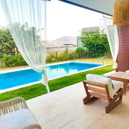 Private With Pool And Garden Вилла Бодрум