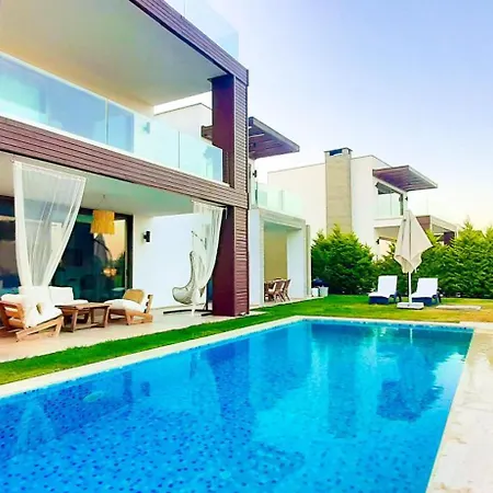 Willa Private With Pool And Garden Bodrum